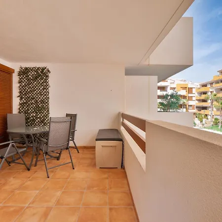 Dora * Punta Prima (Alicante)